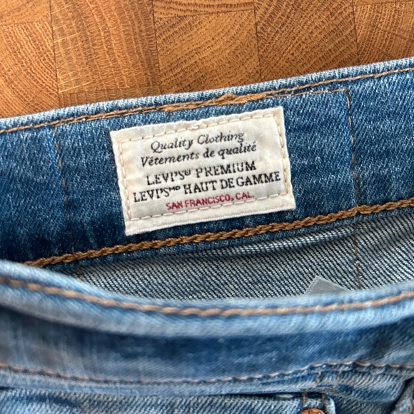 Levi's Premium 511 Denim Jeans - Picture 2 of 5